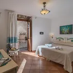 Hotel Queen House Bosa
