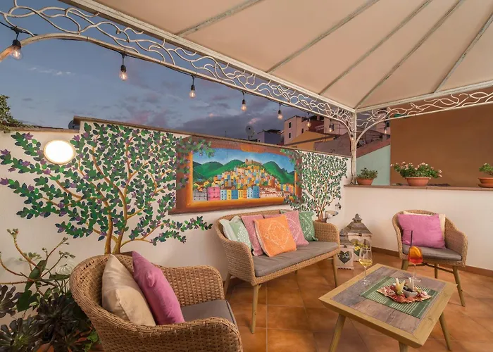 Hotel Queen House *